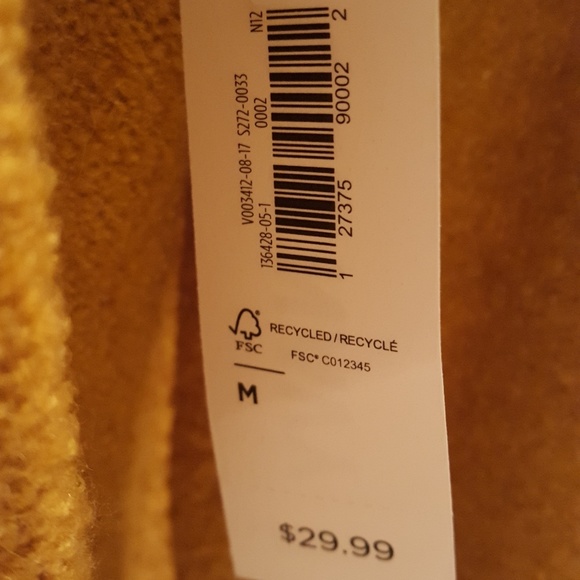 Sweater - Picture 6 of 6